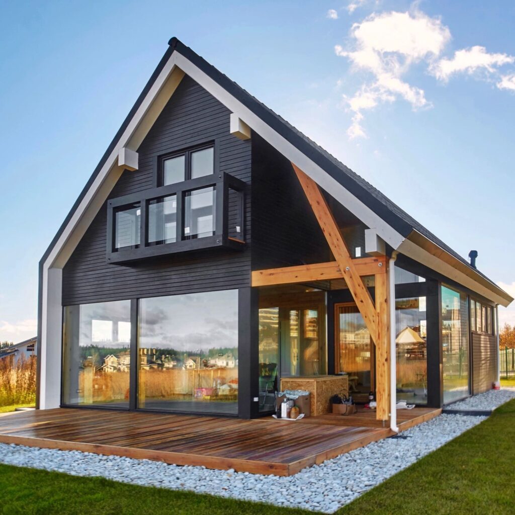 Фото построенного дома с панорамным остеклением Пример дома с панорамными окнами